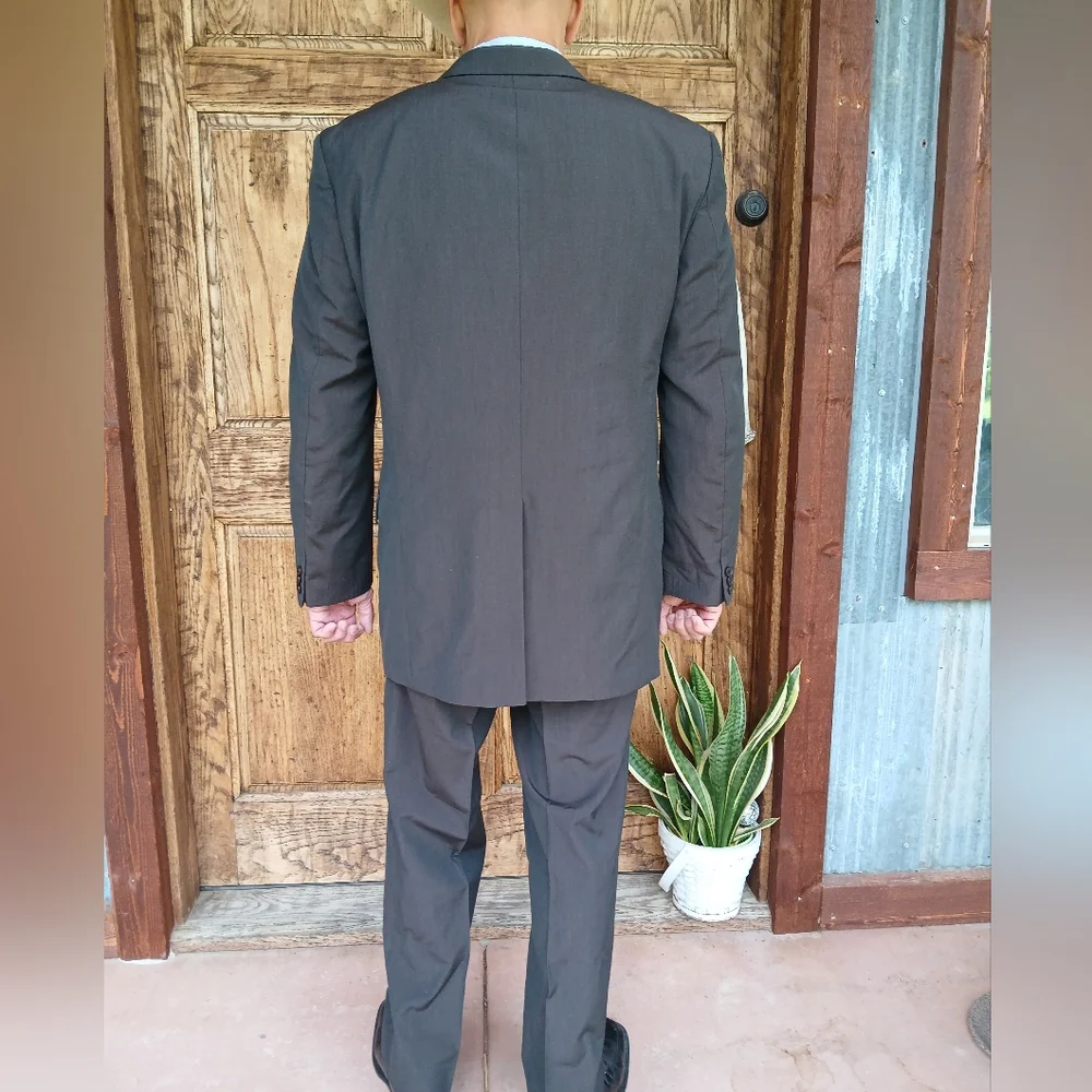 HUGO BOSS VINTAGE SUIT Chocolate BROWN Taupe EUC Authentic Luxury 44R